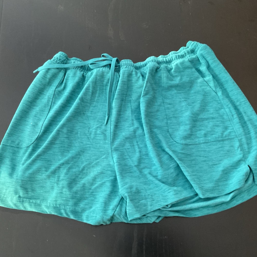 Old Navy Shorts (6190) - Picture 1 of 3